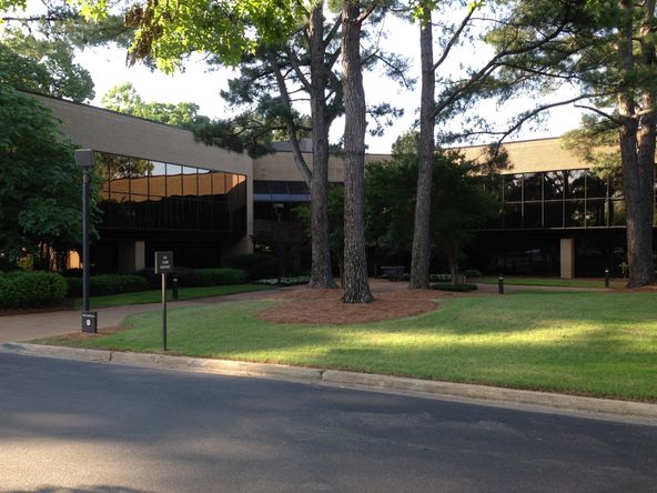 Atrium I: 6800 Poplar Ave, Germantown, TN 38138